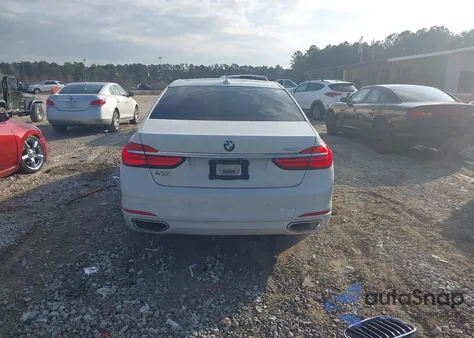 2019 BMW 740I из США, поврежденный, VIN WBA7E2C55KB216501